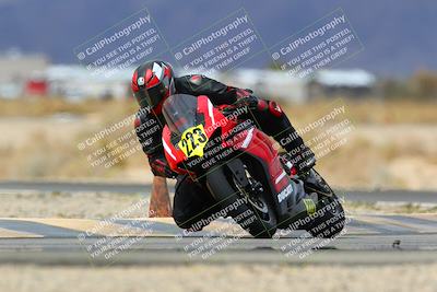 media/Mar-13-2022-SoCal Trackdays (Sun) [[112cf61d7e]]/Turn 15 (1125am)/